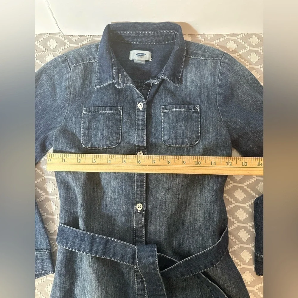 Old Navy Girl’s Jean Dress Size Small 6/7 Long Sleeve